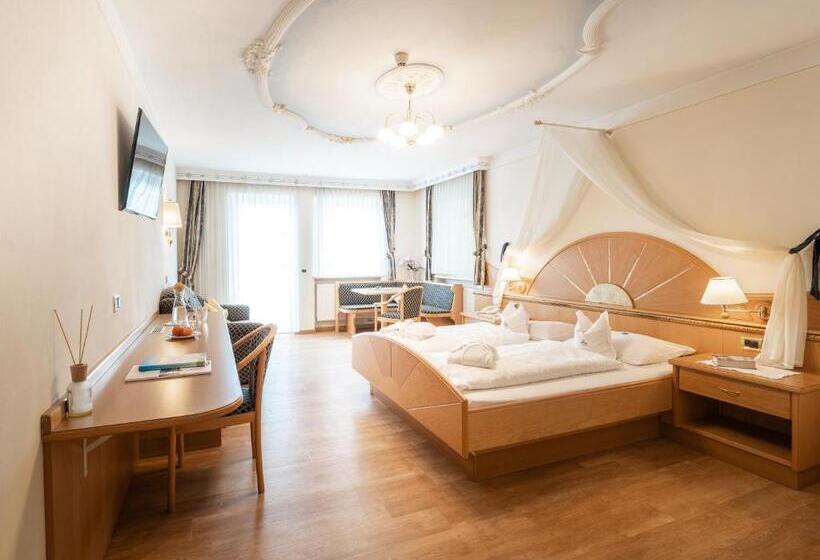 סוויטת ג'וניור נוף הרים, Sonnenhotel Adler Spa & Nature Adults Only