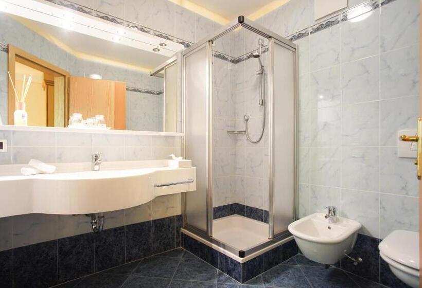 חדר סטנדרט נוף לגינה, Sonnenhotel Adler Spa & Nature Adults Only