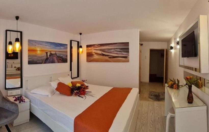 غرفة قياسية مطلّة علي الحديقة, Sunquest