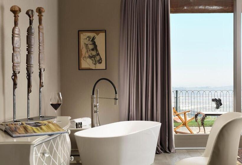 Полулюкс Повышенной Комфортности, Tenuta Le Cave