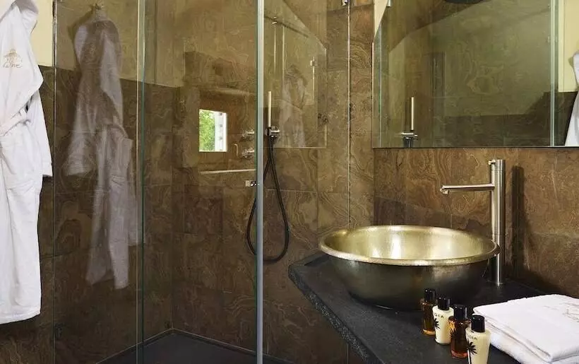 スーペリアールーム, Tenuta Le Cave