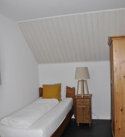 Номер Стандарт Индивидуальный, Und Restaurant Zum Hirschen