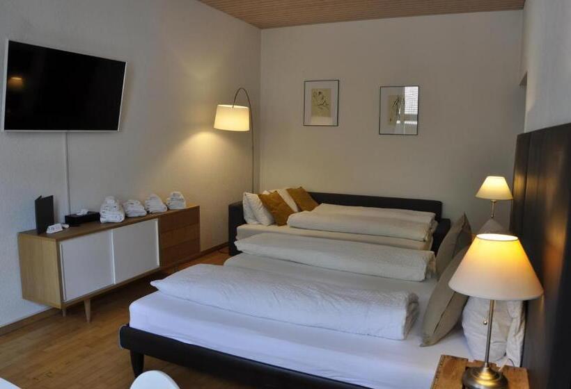 Семейный Номер, Und Restaurant Zum Hirschen