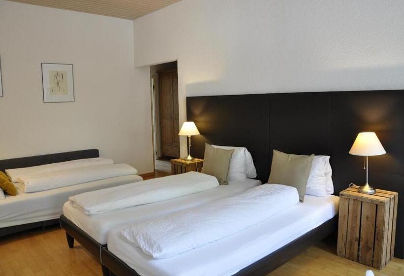 Семейный Номер, Und Restaurant Zum Hirschen