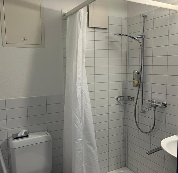 Номер Стандарт, Und Restaurant Zum Hirschen