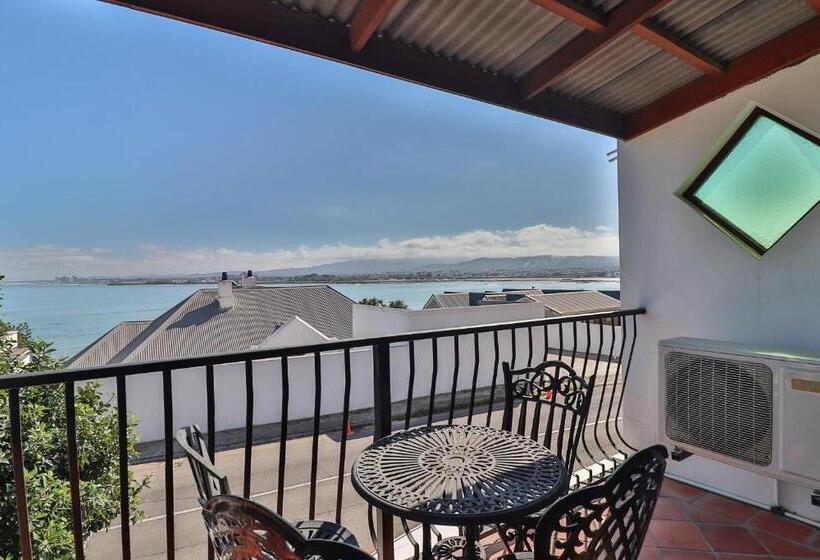 غرفة عائلية مطلّة علي البحر, Berg En Zee Guesthouse