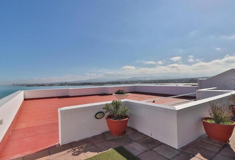 جناح دور أخير, Berg En Zee Guesthouse