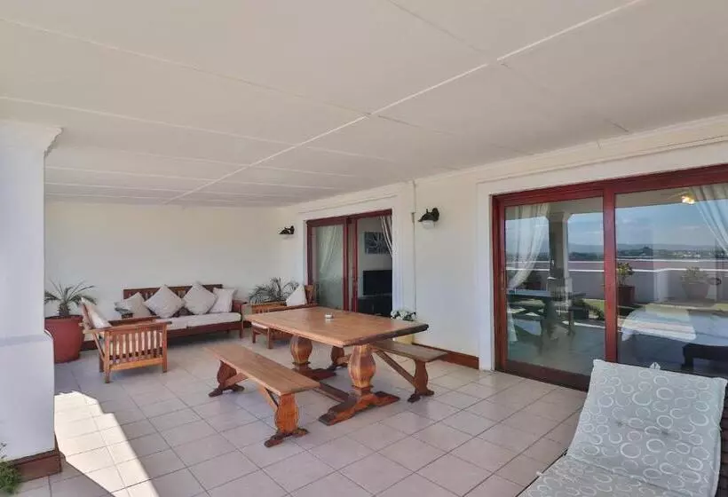 ペントハウススイート, Berg En Zee Guesthouse