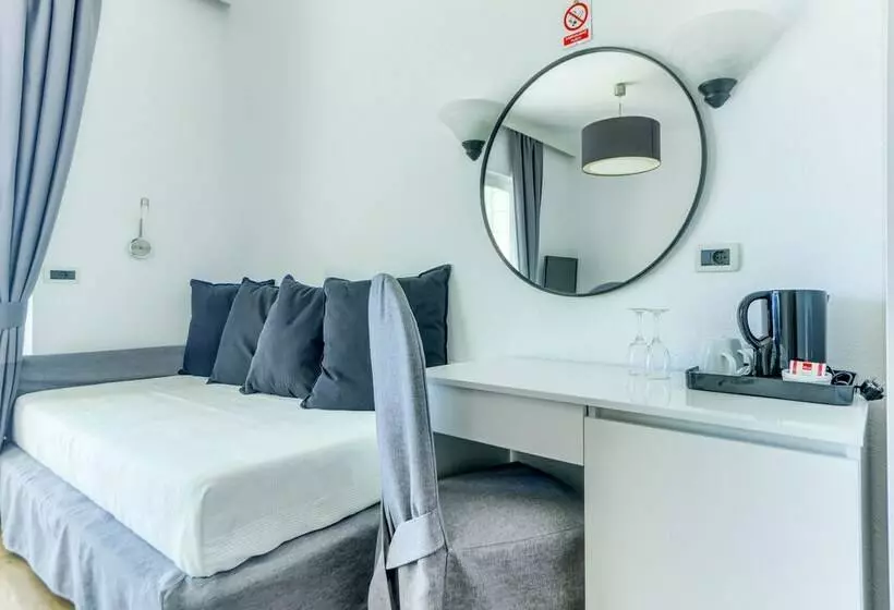 Quarto deluxe vista mar, Riva