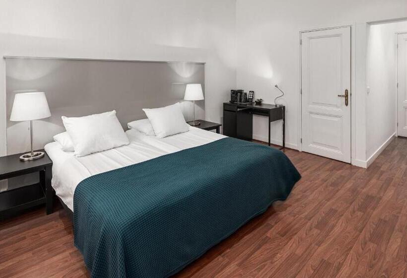 Семейный Номер, Strandhotel Wilhelmina