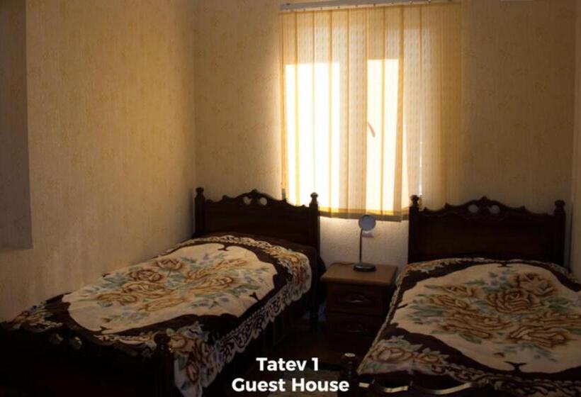 اتاق استاندارد با چشم‌انداز, Tatev 1