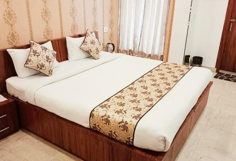 デラックスルーム, Parkstone