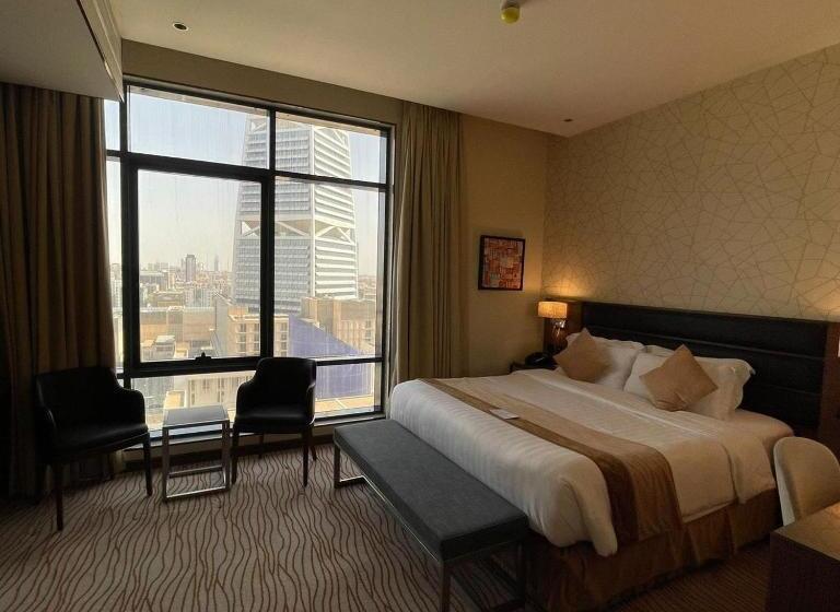 Deluxe Suite King Bed, Rio Hotel Olaya