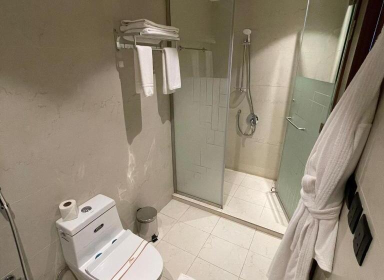 Deluxe Suite King Bed, Rio Hotel Olaya