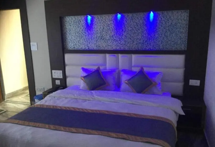 デラックスルーム, Goroomgo Kavyansh Villa Bhimtal   Parking Facilities   Excellent Homestay Feel Like Home