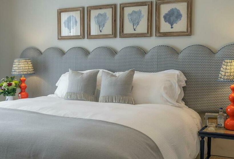 スタンダードルーム, Oyster House