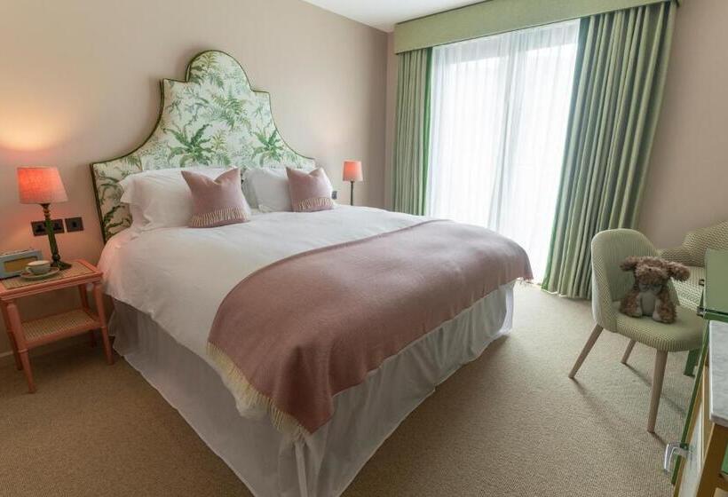 オーシャンビューデラックスルーム, Oyster House