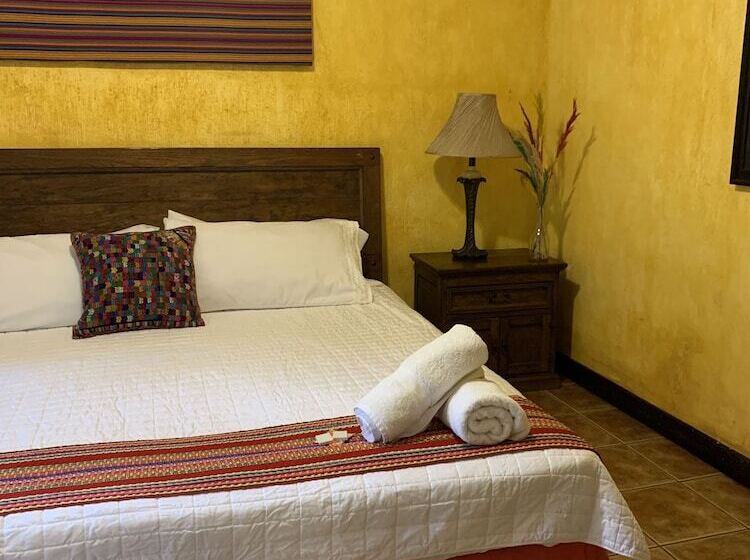 اتاق سوپریور, Casona Del Conquistador