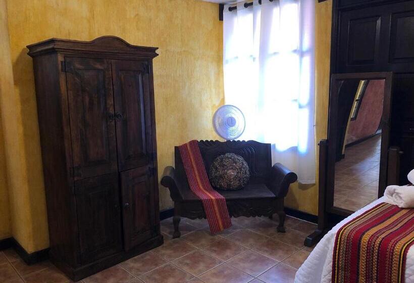 اتاق استاندارد, Casona Del Conquistador