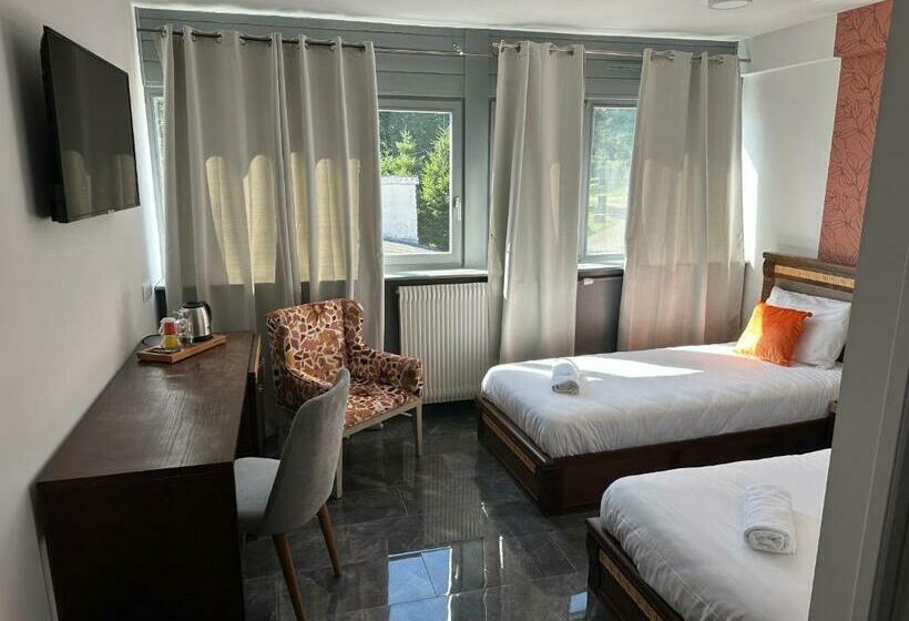 חדר סטנדרט, Hôtel Parc Les Cigognes   Albé