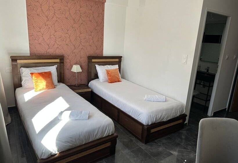 Номер Стандарт, Hôtel Parc Les Cigognes   Albé