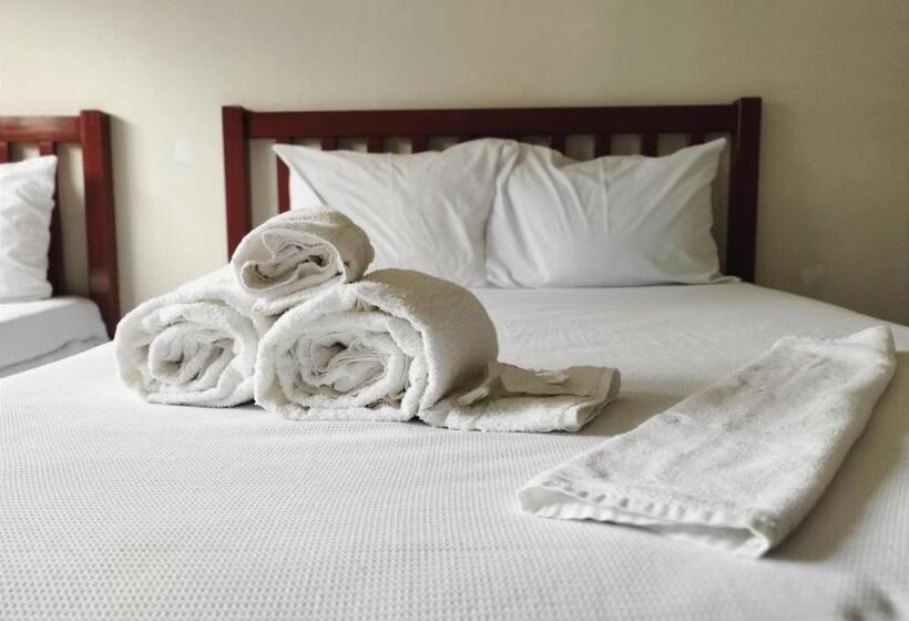 스탠다드 트리플 룸, Novohotel Express