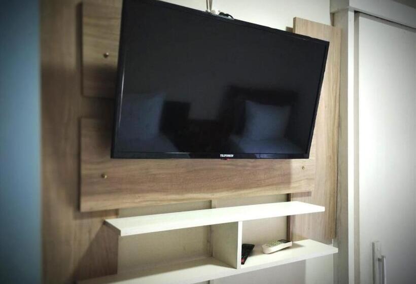 اتاق استاندارد سه نفره, Novohotel Express