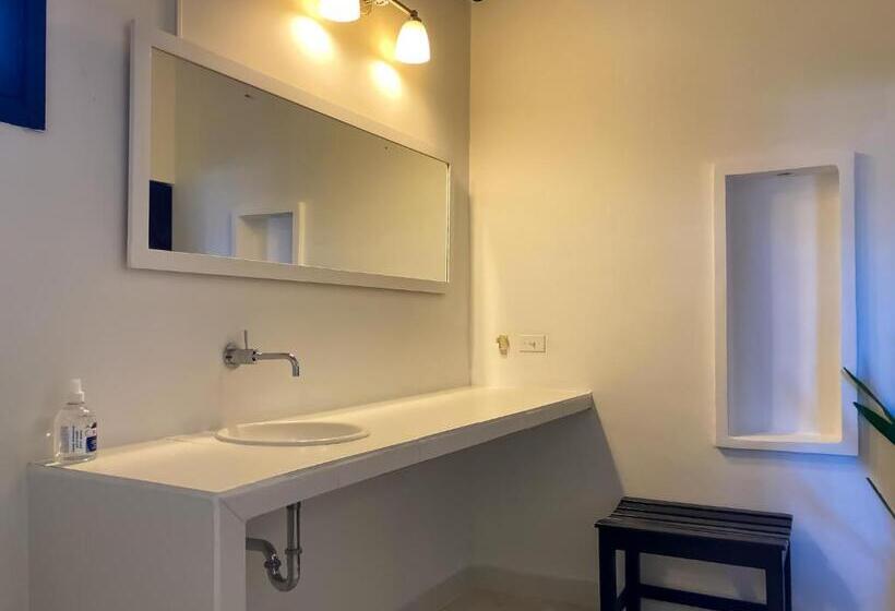 带阳台的豪华间, Casa Ines