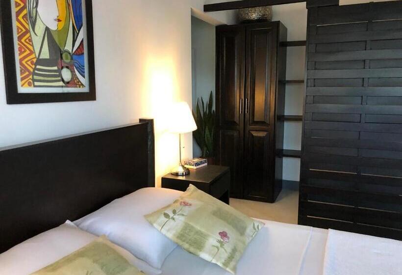 带阳台的豪华间, Casa Ines