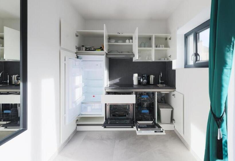 Apartamento Superior 1 Dormitório, Eco Smart Apartments Premium City