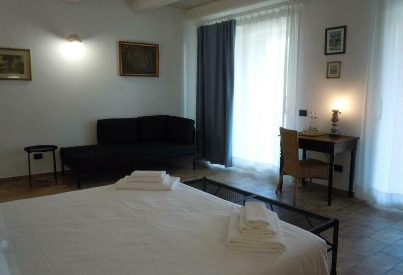 חדר קומפורט לשלושה, Antica Cascina Pilo