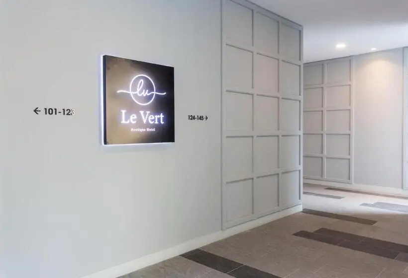 اتاق خانوادگی, Le Vert Boutique