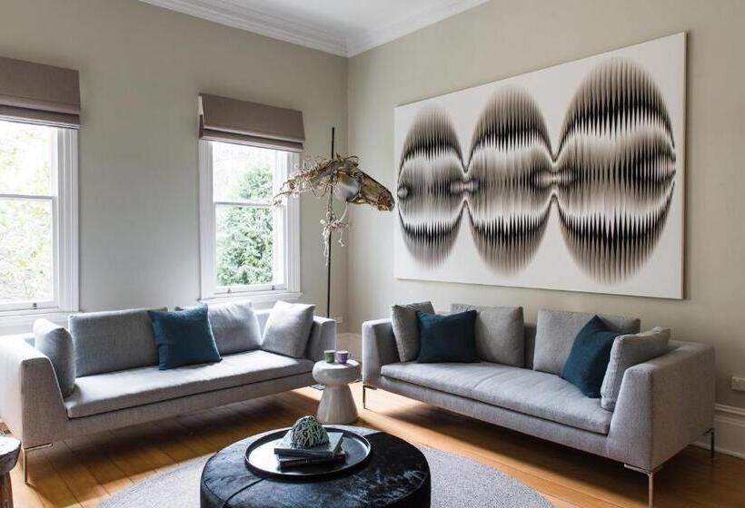 Дом 1 Спальня, Mona Farm