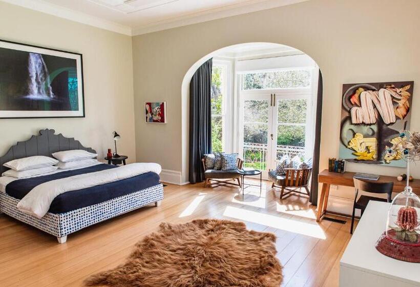 Дом 1 Спальня, Mona Farm