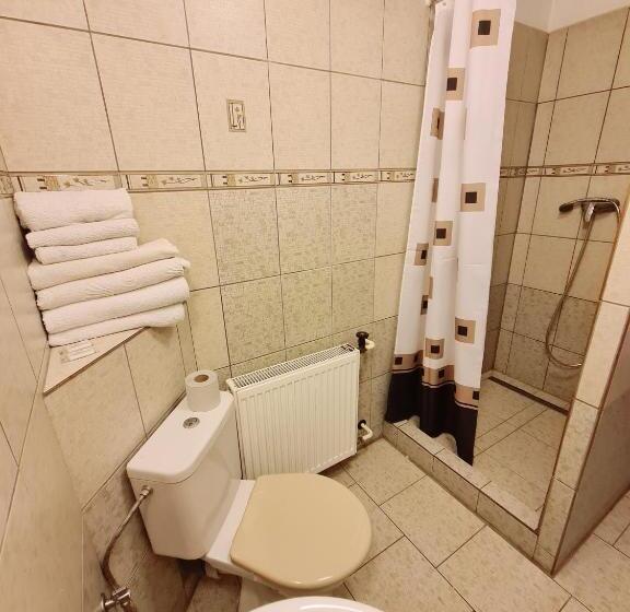 Négyágyas Standard Szoba, Chata Brian