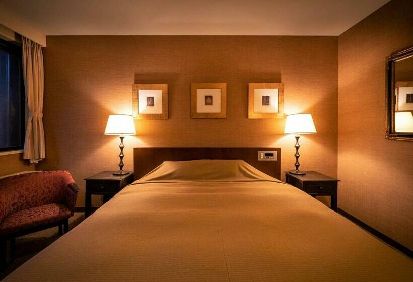 高级大房间, Apikogen Mori No