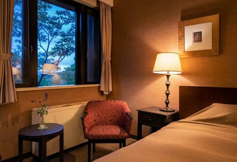 高级大房间, Apikogen Mori No