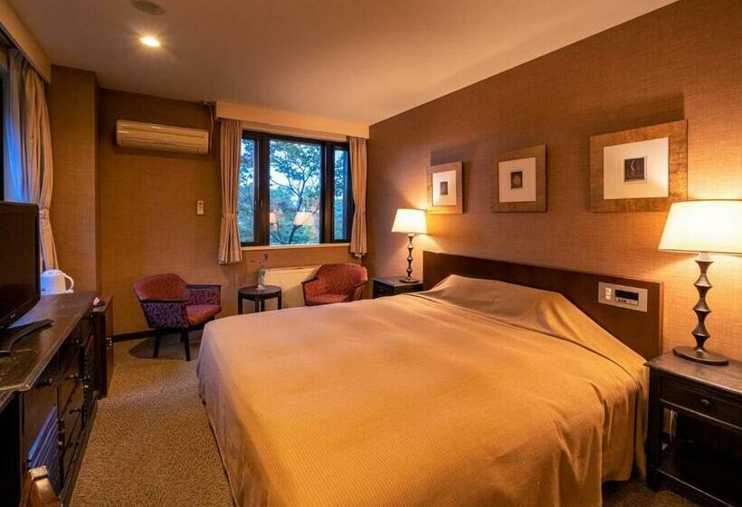 高级大房间, Apikogen Mori No