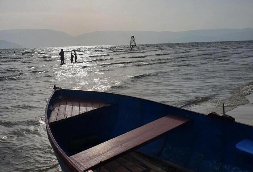 اتاق استاندارد چهار تخته, Villa Altiparmak