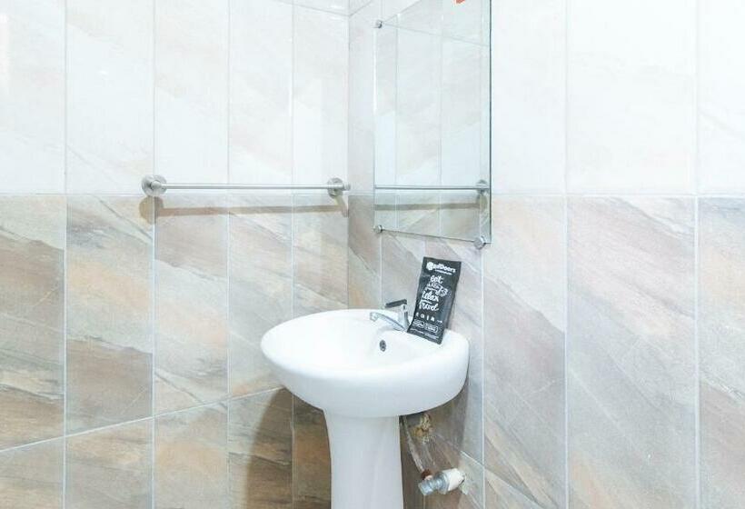 اتاق استاندارد یک نفره, Reddoorz At Isabelita Hotel Tuguegarao City