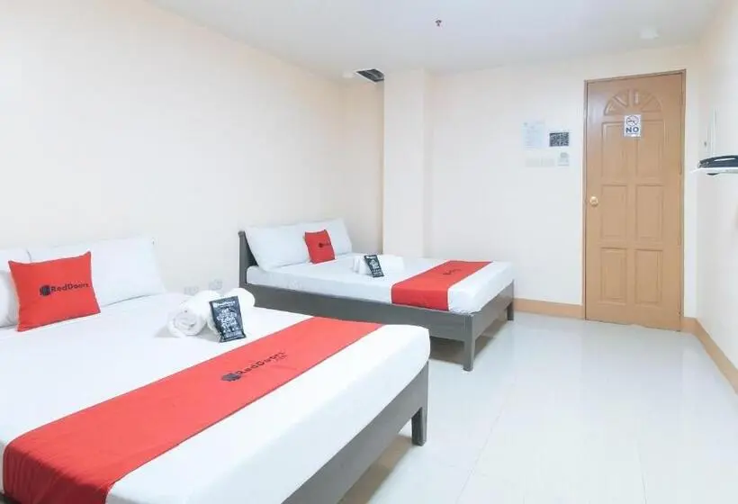 اتاق استاندارد چهار تخته, Reddoorz At Isabelita Hotel Tuguegarao City