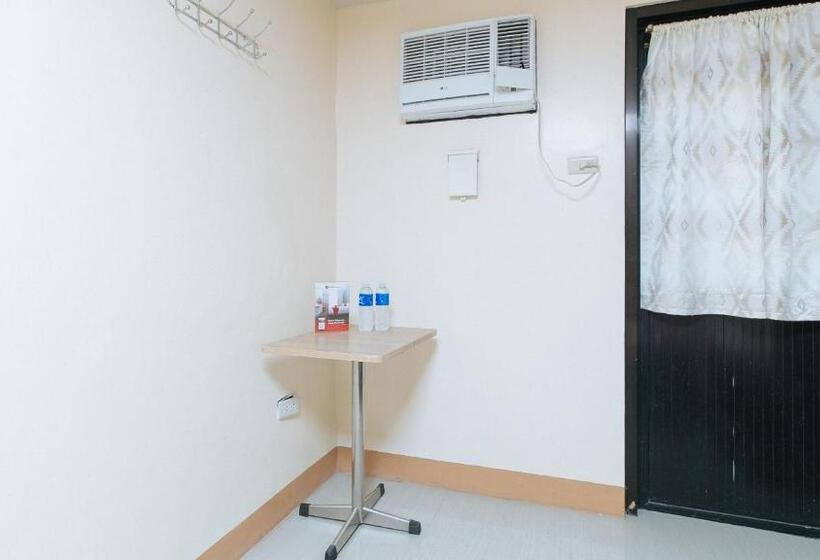 اتاق استاندارد چهار تخته, Reddoorz At Isabelita Hotel Tuguegarao City