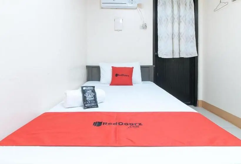 اتاق استاندارد سه نفره, Reddoorz At Isabelita Hotel Tuguegarao City