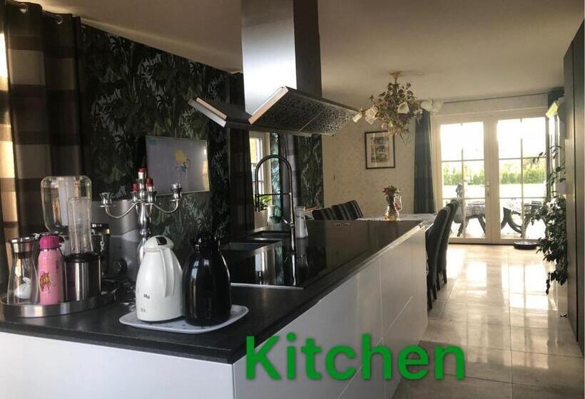 اتاق استاندارد با چشمانداز باغ, B&b Nancy In Holland