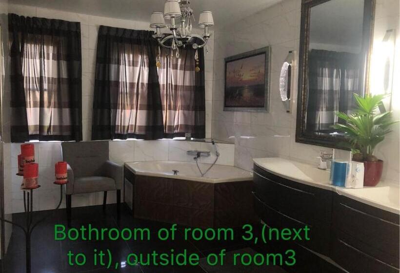 اتاق استاندارد با وان آب گرم, B&b Nancy In Holland