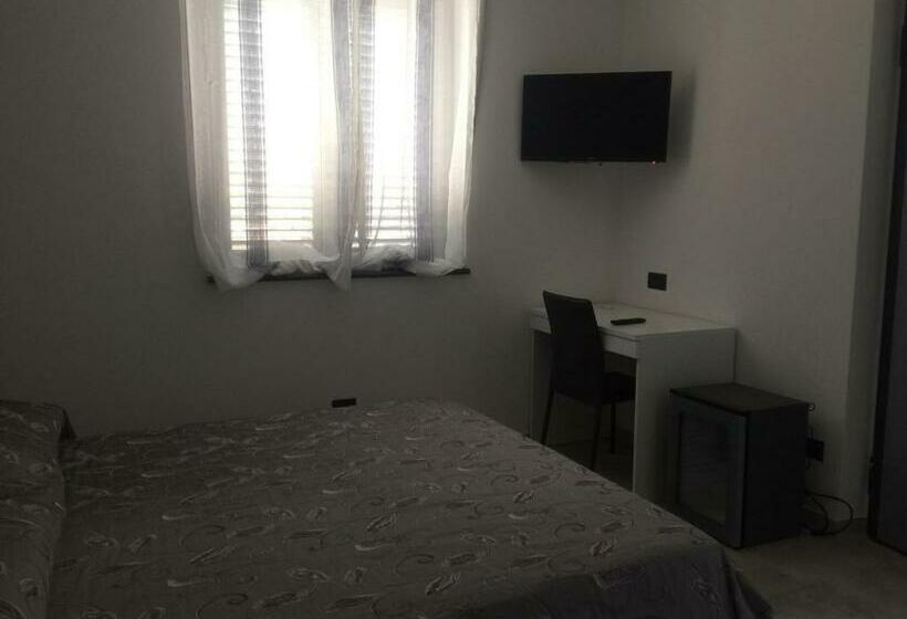 جناح جونيور ديلوكس, B&b Villa Elena