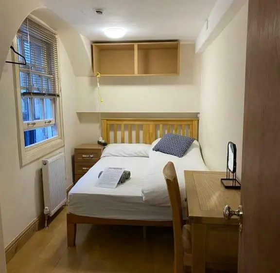اتاق عادی, Edinb&b