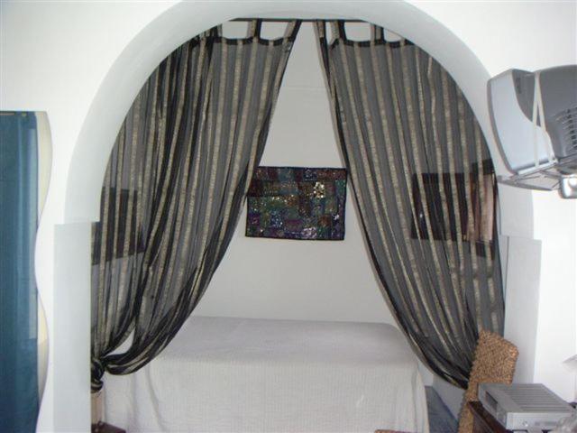 إستديو قياسى مزود بشرفة, I Dammusi Zaffiro E Ambra