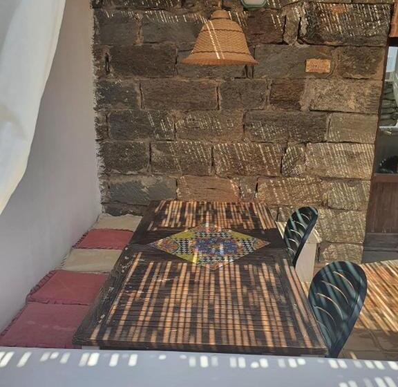 شقة غرفة واحدة, I Dammusi Zaffiro E Ambra