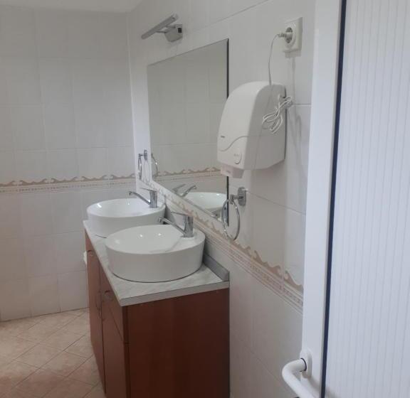 Apartament 1 Dormitor Deluxe, студия лилия